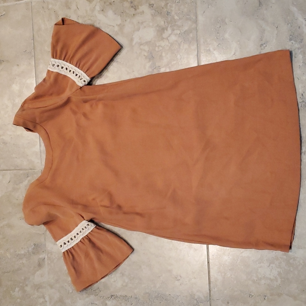 NWT BCBGeneration Dress with Flared Sleeves size XS